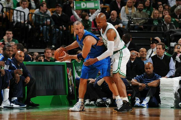 更是对整个 更是对整个